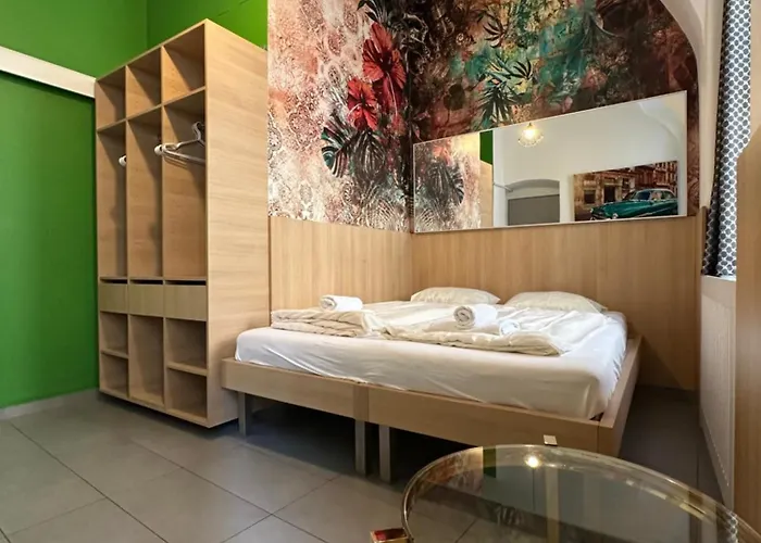 Couette-café In Six Vienne